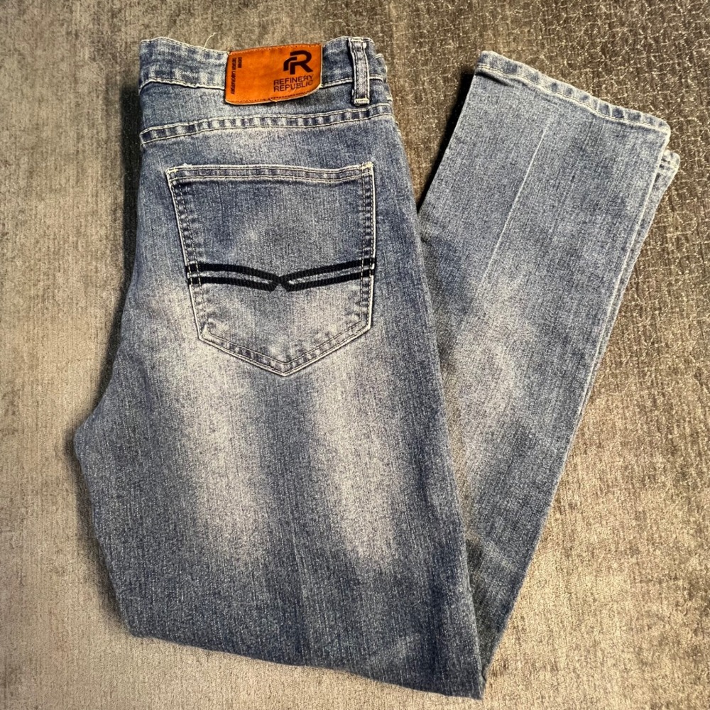 Refinery Republic Men's 32x30 Medium Wash‎ Straight Leg Jeans